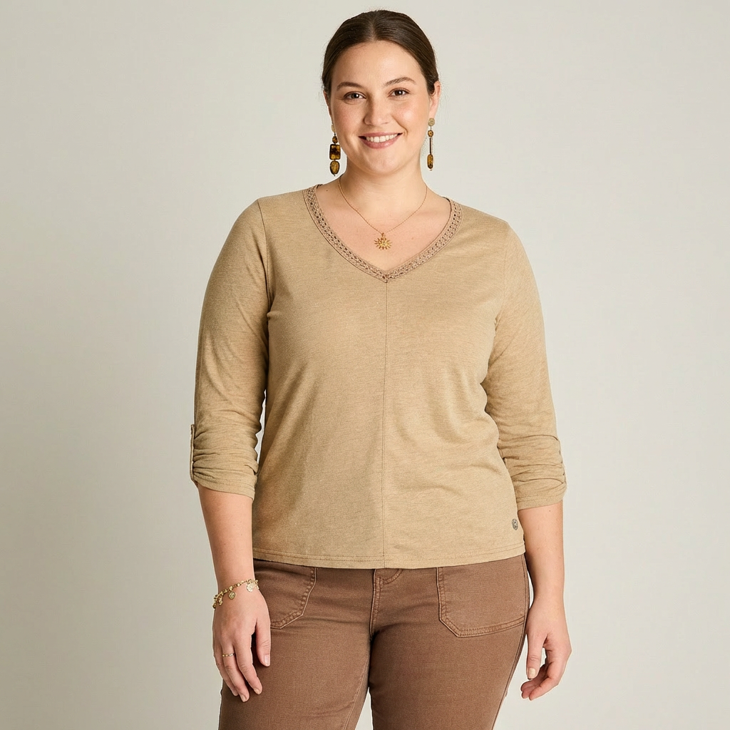 Polera Camel Manga Larga Roll Up con Cuello V y Aplicaciones